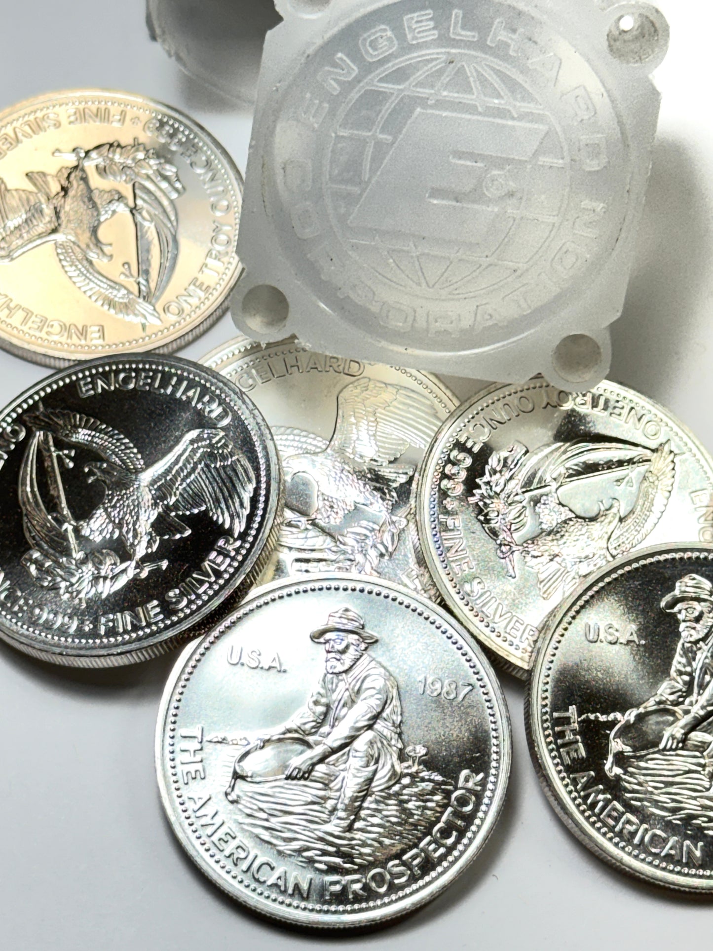1987 Engelhard Prospector Eagle Reverse Blast white 1 OZ Silver Round